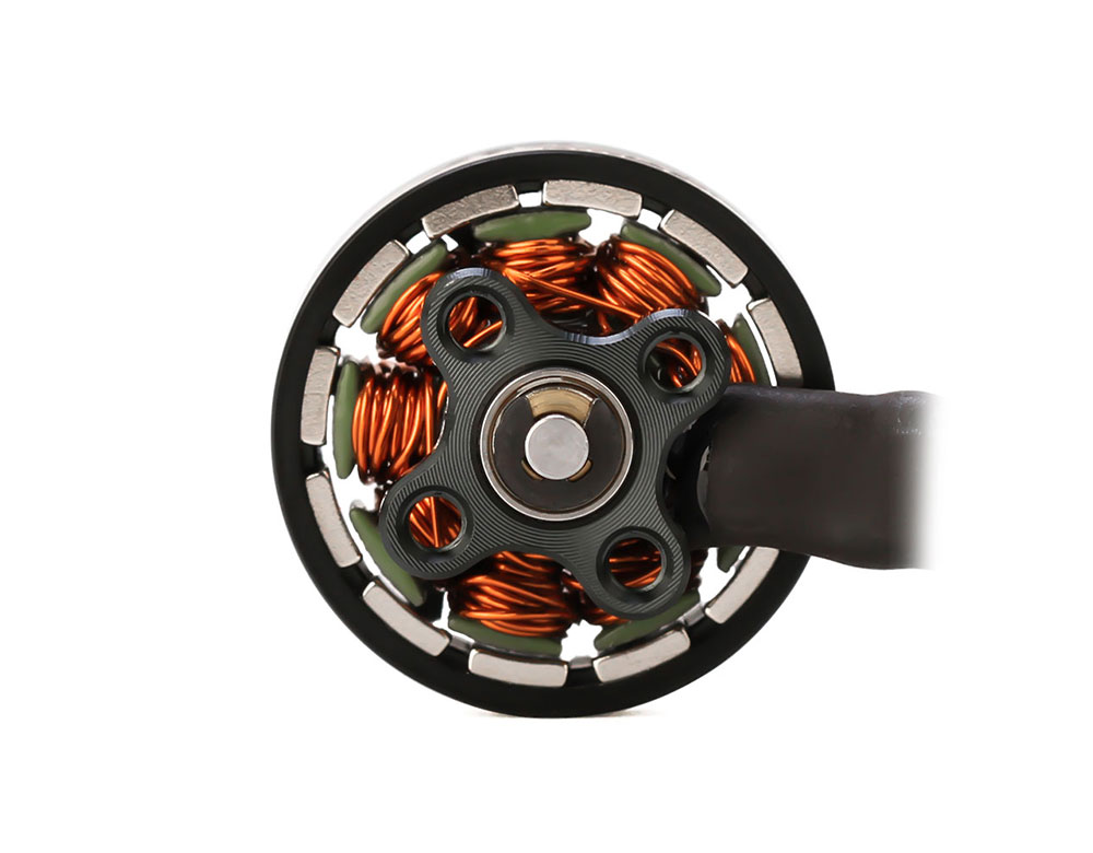 Motor T-motor F1404 3800KV 290 - Analog Fpv Camera reseña y precio